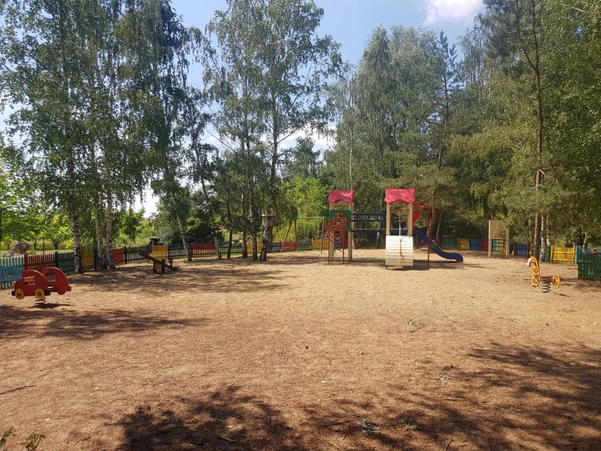 Milocin Park Centrum Wypoczynkowo-Konferencyjne Pierwoszow Exteriér fotografie